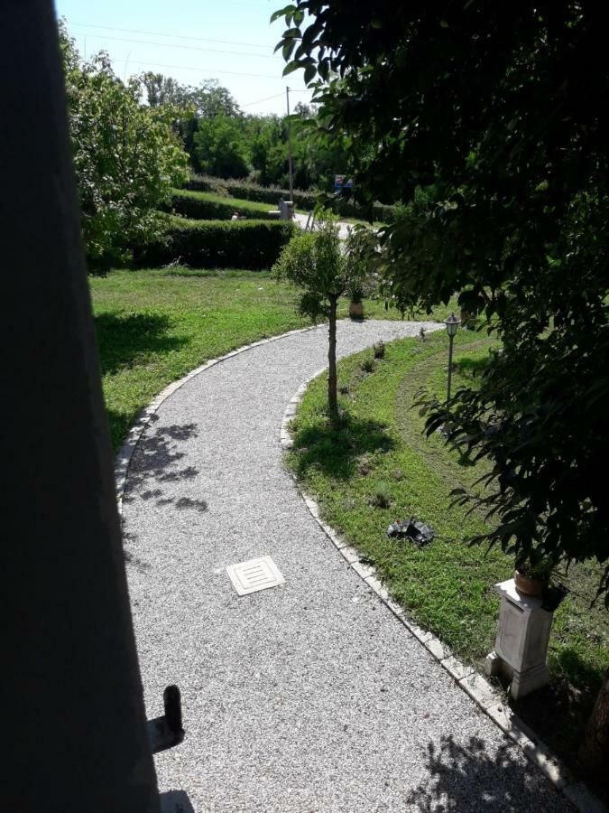 Tenuta Crescentini-Vallemura ,Appartamenti Con Entrata Indipendente San Donà di Piave Екстериор снимка